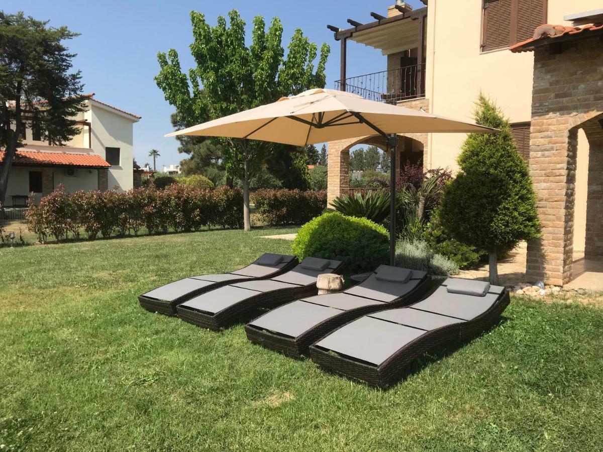 M Varkes Villa Неа-Муданья Экстерьер фото