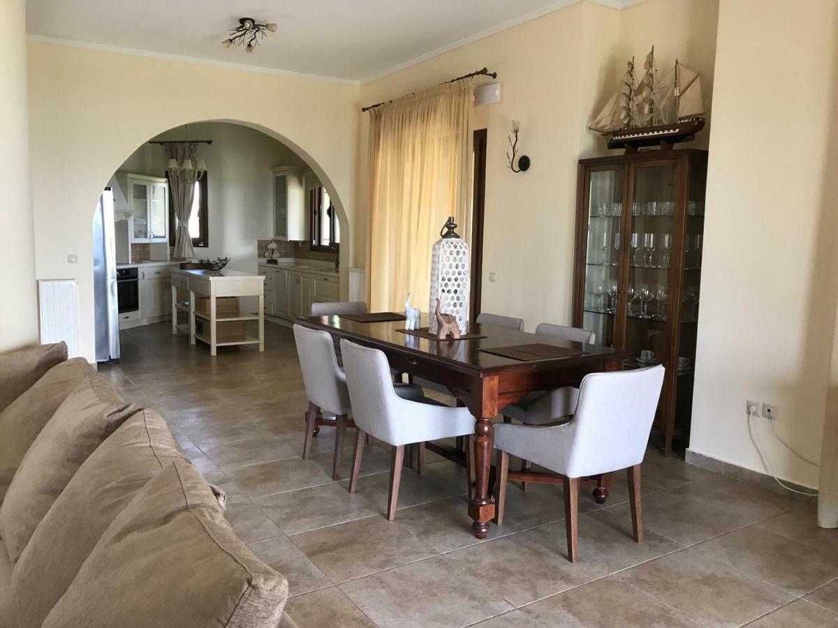 M Varkes Villa Неа-Муданья Экстерьер фото